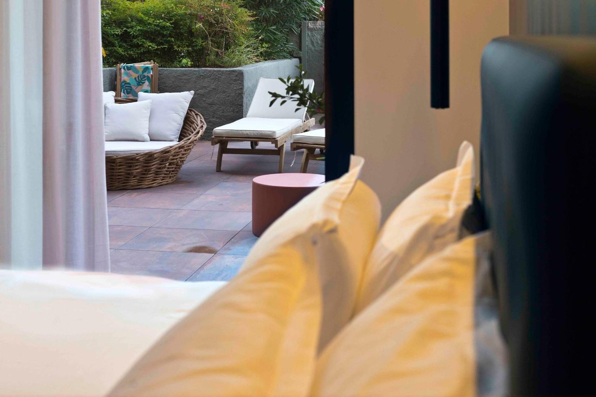 Boutique Hotel Sirmione Bagian luar foto