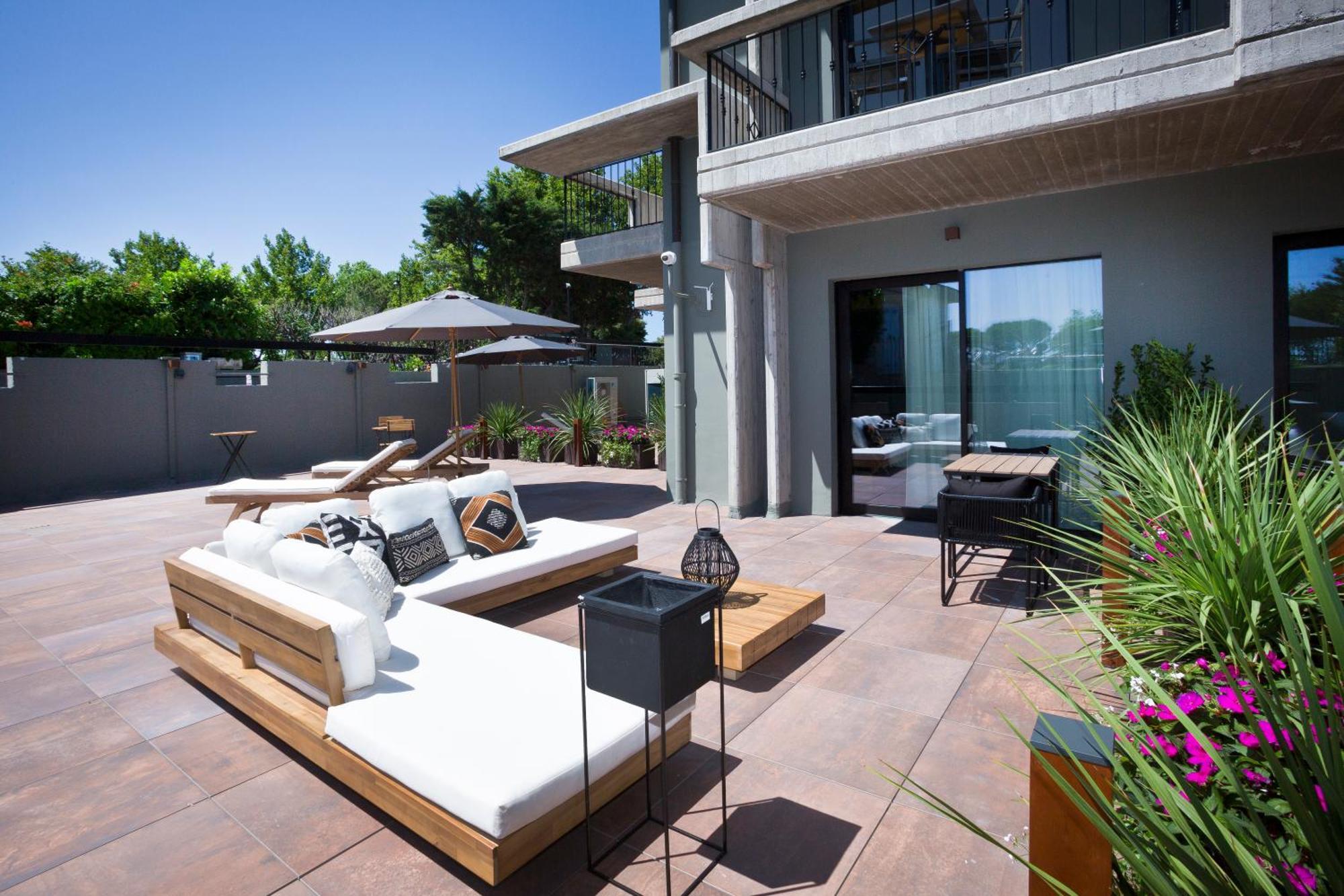 Boutique Hotel Sirmione Bagian luar foto