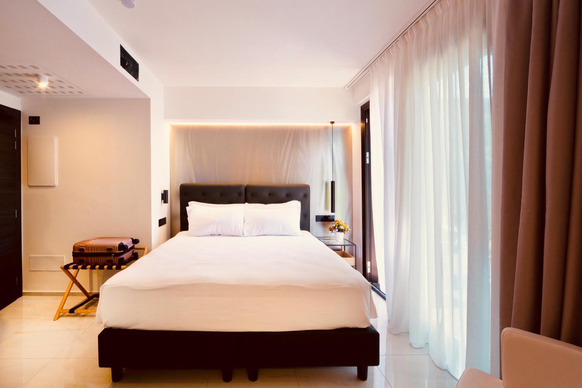 Boutique Hotel Sirmione Bagian luar foto