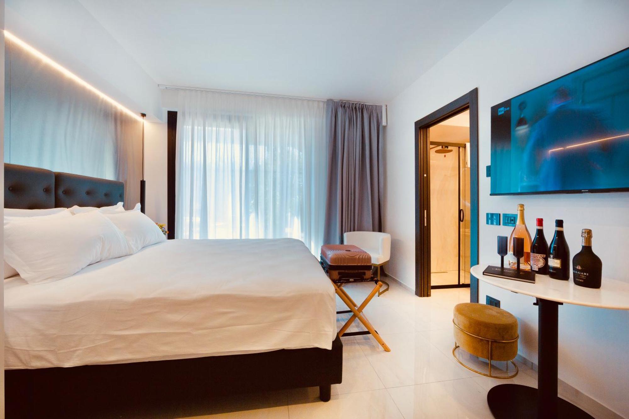 Boutique Hotel Sirmione Bagian luar foto