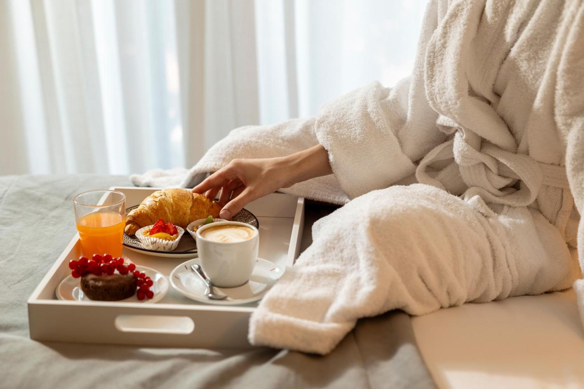 Boutique Hotel Sirmione Bagian luar foto
