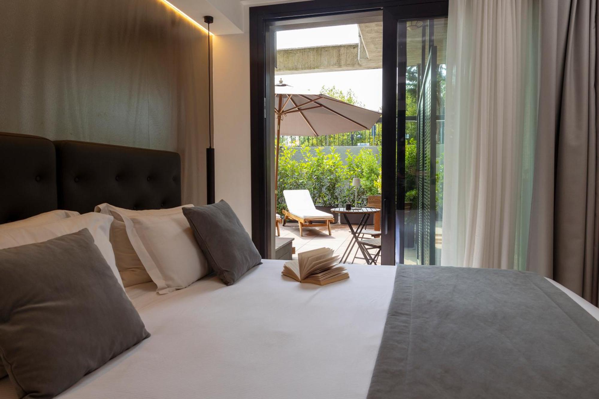 Boutique Hotel Sirmione Bagian luar foto